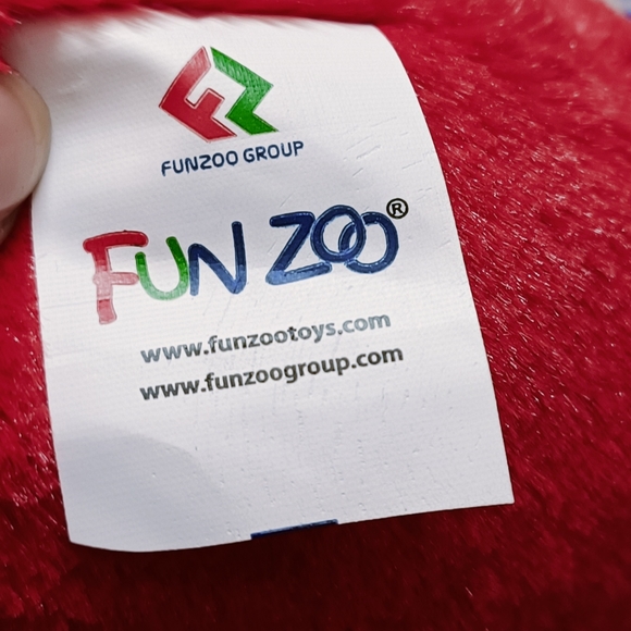 FUN ZOO Kissing Couple Teddy Bear Pair On Heart Soft Toy - Picture 3 of 6